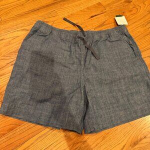 LL BEAN FAVORITE FIT DENIM BLUE COLOR NEW SHORTS PULL ON 16 REGULAR